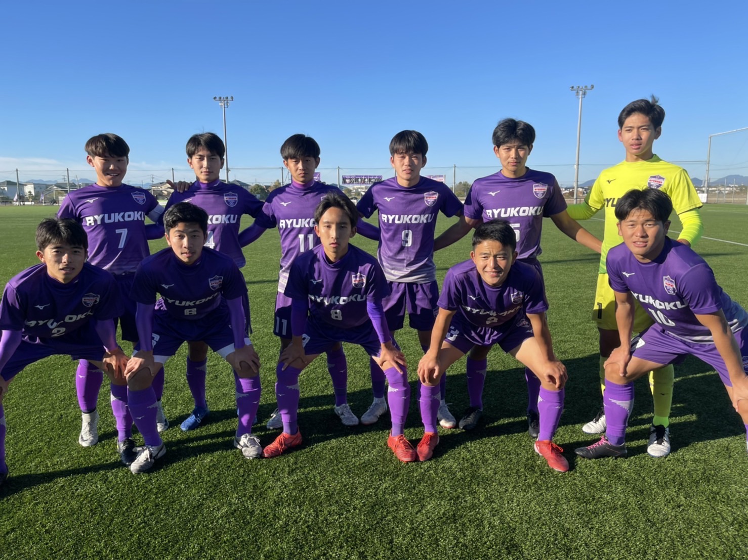 تويتر 公式 龍谷高校サッカー部 على تويتر 11月2８日 サガンリーグ1部速報 Vs佐賀商業 前半開始 スタメン 小野 Fcソレイユ 吉住 アビスパ福岡u１５ 福井 エストレーベ 島袋 W Wing 森 川崎fc 樋口 南葛 宮崎 V ファーレ長崎 山本 筑後サザン 中村