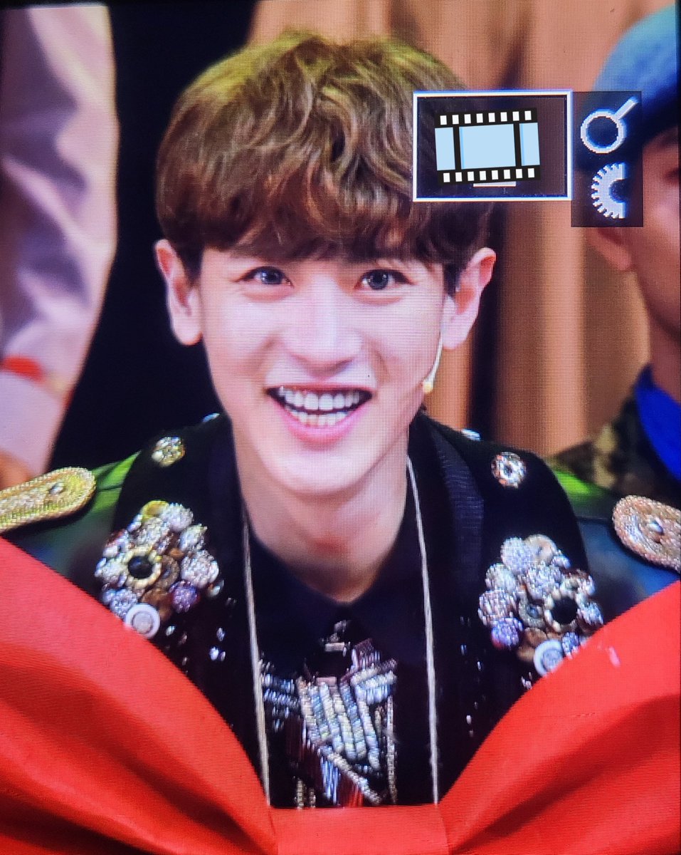 mmscykr's tweet photo. 아 올리다 잠든건가
대왕리본 큐트 찬열 영업합니다😘
#찬열 #CHANYEOL https://t.co/zSP1m6Wkhu