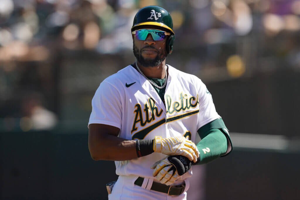 TheCoreFourPod's tweet photo. Two of our picks, Starling Marte and Kendall Graveman, have already fallen off the board since we recorded. The hot stove is sizzling! Who do you think will sign next? https://t.co/JIqwxGti1Z