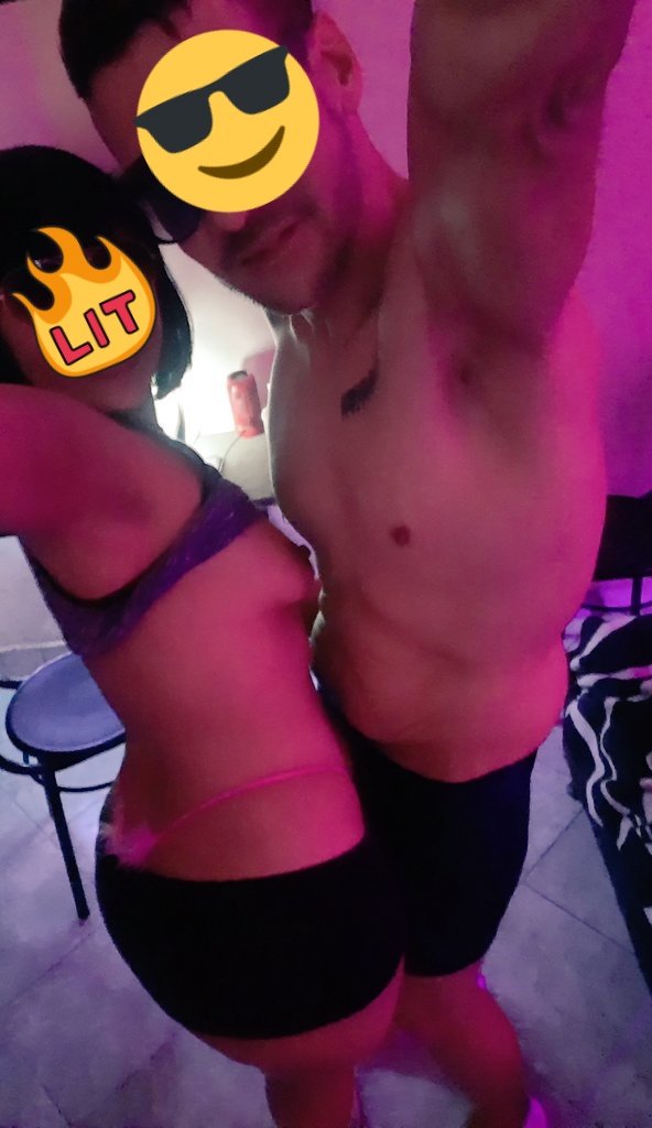 Queremos un trío con un single bisexual. Ya tenemos hotel y parchados 😈 interesados al WhatsApp 3193394501 los esperamos 🔥🔥