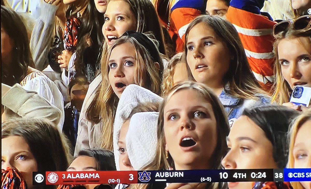 GideonApe's tweet photo. PHEW! RTR @AlabamaFTBL https://t.co/SXVKjIsmo1