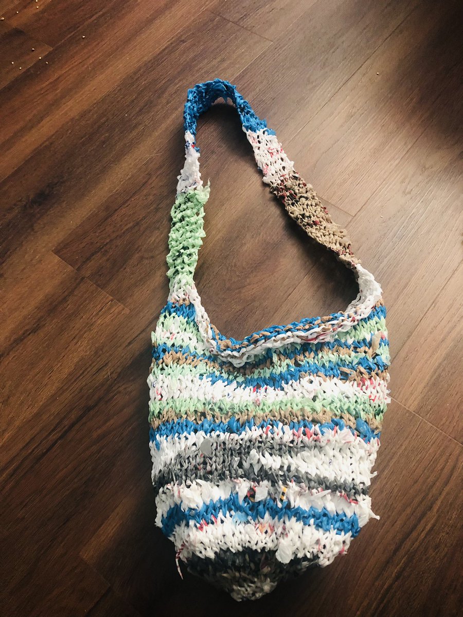 AllyKOriginals's tweet photo. Plastic takes about 450 years to decompose, &amp; plastic bags are used for only 12 seconds on average.

I’ve decided to give them new life, &amp; now you can too!  I’ve knit this reusable bag out of plastic yarn, or “plarn” &amp; it’s looking for a home! Link is in bio, please take a look🥰 https://t.co/IFofjWBUJ0