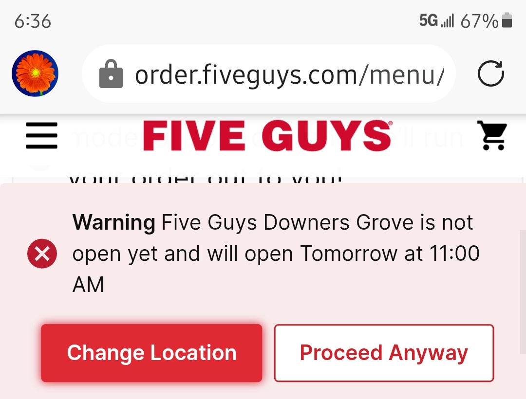 Lisa_Kahle's tweet photo. Really @FiveGuys? This location (Ogden Ave Downers Grove IL) is never open. It's 6:30 PM on a Saturday! Would never happen in DC... https://t.co/8dhHNUI4Sp