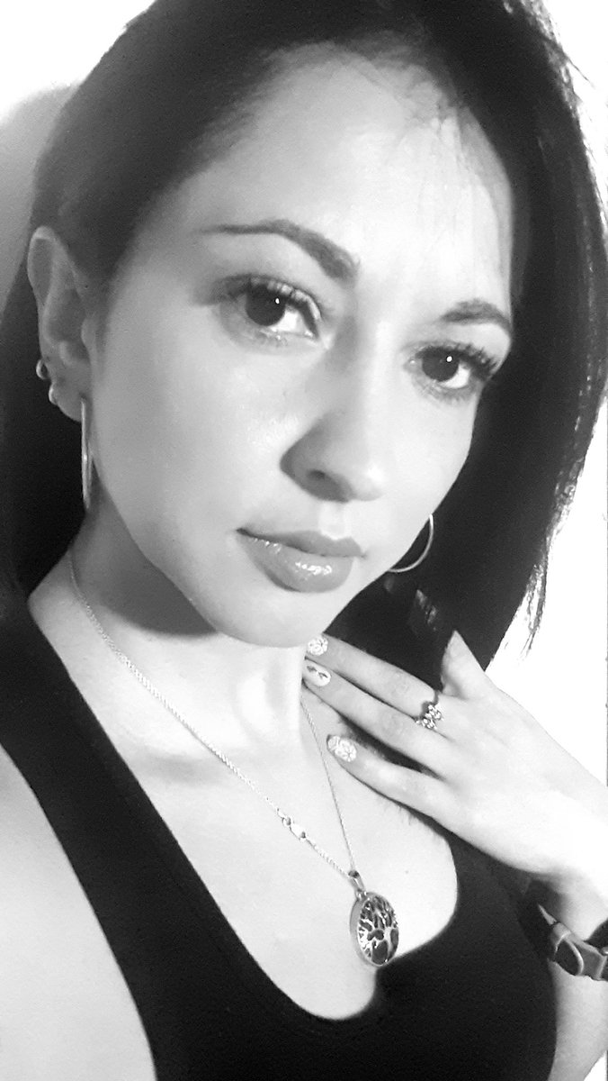 Carolina Ramírez 🍀🍀💕💕 tweet media