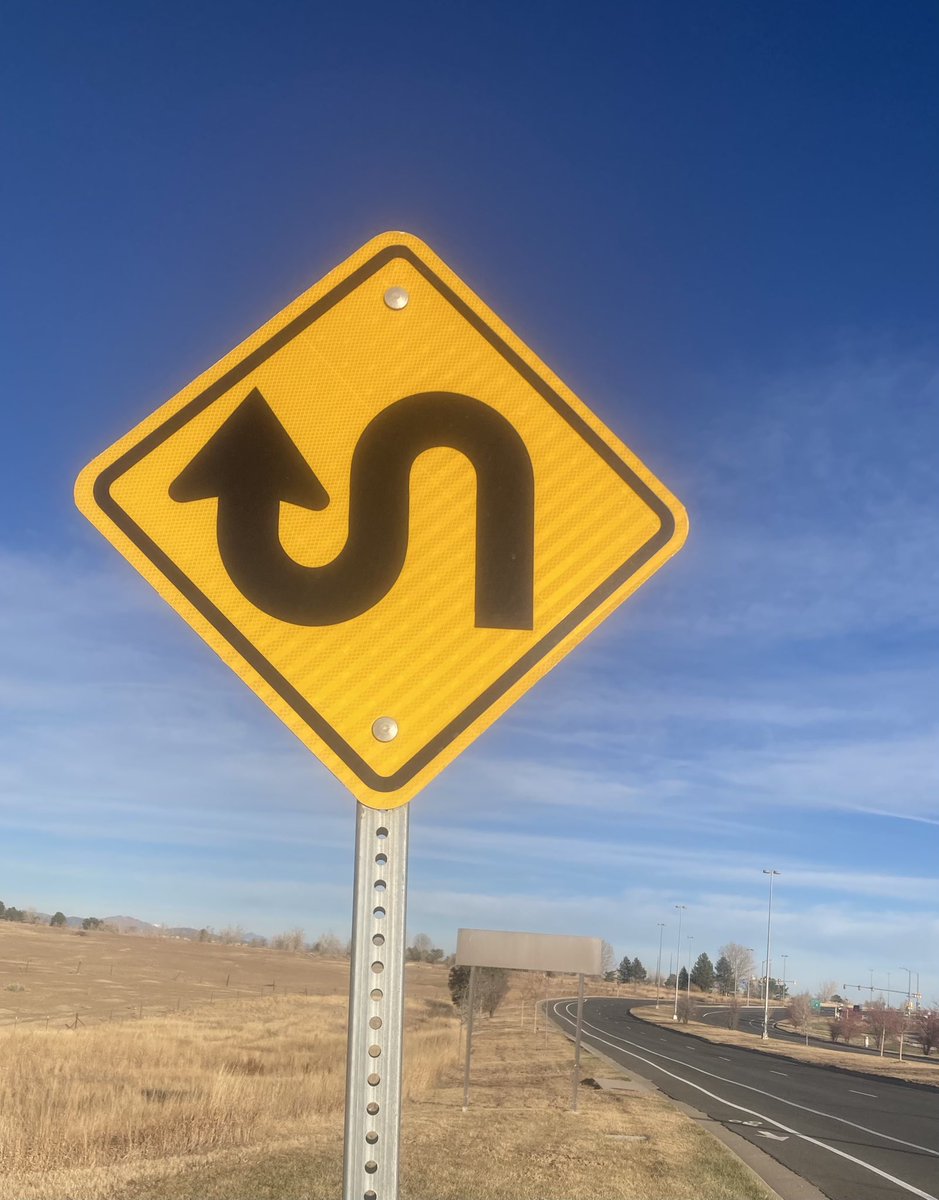 K2Runs's tweet photo. Seen on my run.

#runchat #running #runners #run #RAWAroundtheWorld #Colorado  #OptOutside #sunrise #coolsigns https://t.co/kxszu4U0Xf