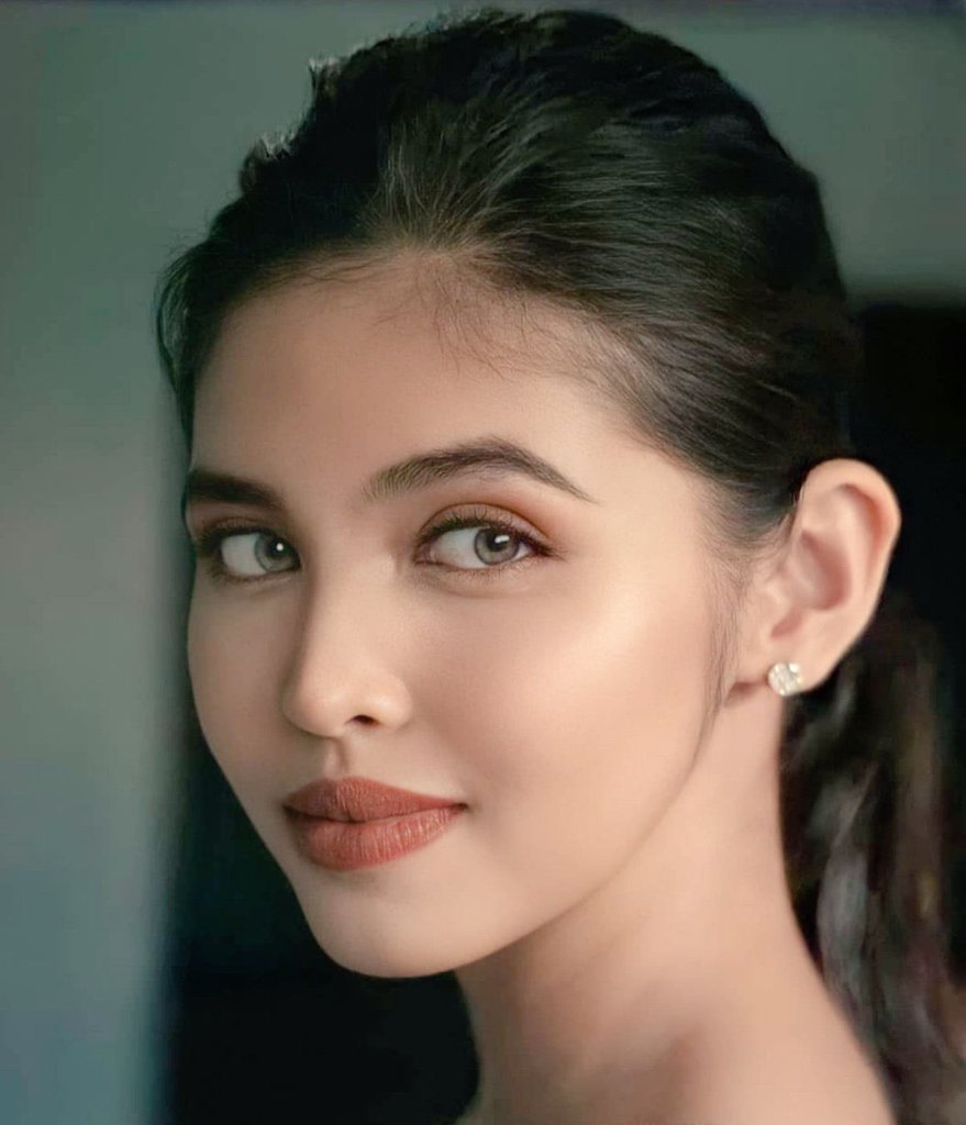 dezrodriguez_'s tweet photo. Happy &amp; blessed SunDei @mainedcm 💛

#MaineMendoza 
©️ https://t.co/pmNmGvVXVI