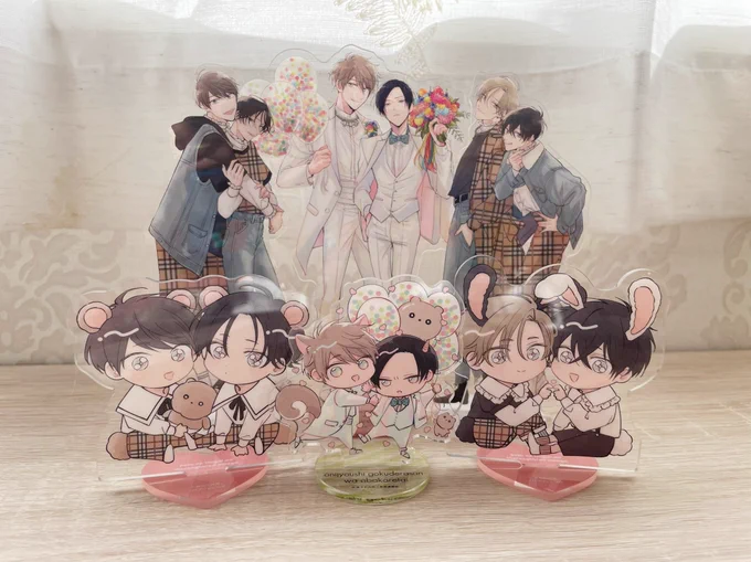 Fig展の庄獄と並べるとこんな感じ🐶👹揃うと華やか〜!
僕つがちびちゃんアクスタ大きいです😻 