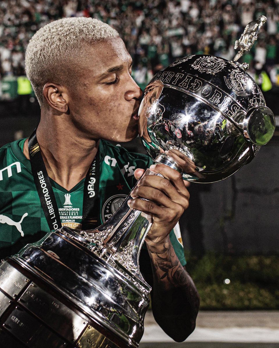 Daniillo_5's tweet photo. Obrigado meu Deus por tudo que vem fazendo em minha vida, família amo vocês ❤️campeaaaaaaaaao ❤️❤️❤️❤️❤️❤️❤️❤️❤️❤️❤️🙏🏾🙏🏾🙏🏾🙏🏾🙏🏾🙏🏾🙏🏾🙏🏾🙏🏾🙏🏾 https://t.co/wJZlrJOHqq