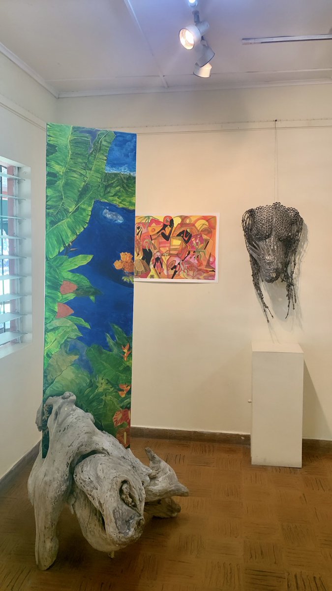 EmaniTheStylist's tweet photo. I’m an artist because I’m a believer of Art.
Today I visit the group exhibition “Is this Good Art?”
Go follow and support the amazing Artist @idrisveitch 💫
IG: #shegries
#art #exhibition #inclusivity #kingston #jamaicanartist #allarewelcome #gallery #blacktranscreatives https://t.co/yBp1aTt2C8