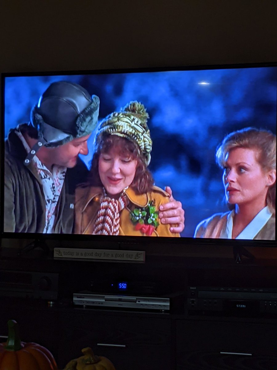 ricrison's tweet photo. Nothing like watching cousin Eddie on Christmas vacation to get over the loss to the team up north!!! https://t.co/XIEJ2FfIJc