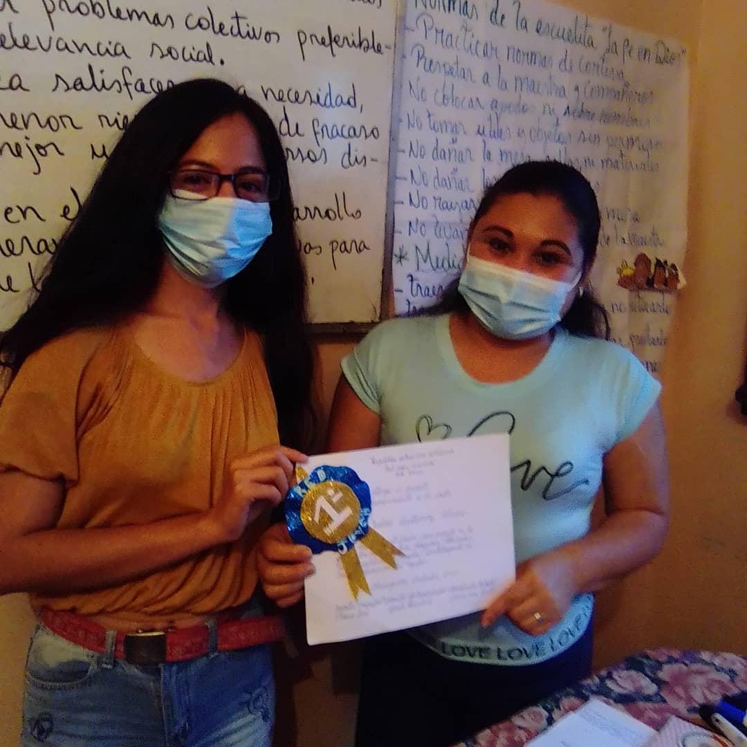 RJV_Falcon's tweet photo. las comunidades se proyectan" el día de hoy el equipo de Red Joven Falcón desarrollo la Formación interna Jóven Venezolano.

 Con el objetivo de conocer las herramientas  para la elaboración de proyectos socio productivos para resaltar las potencialidades de las Comunidades. https://t.co/7VoXpquhnh