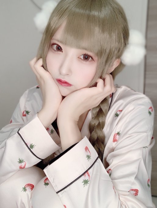 コスプレイヤーちーずのTwitter画像33