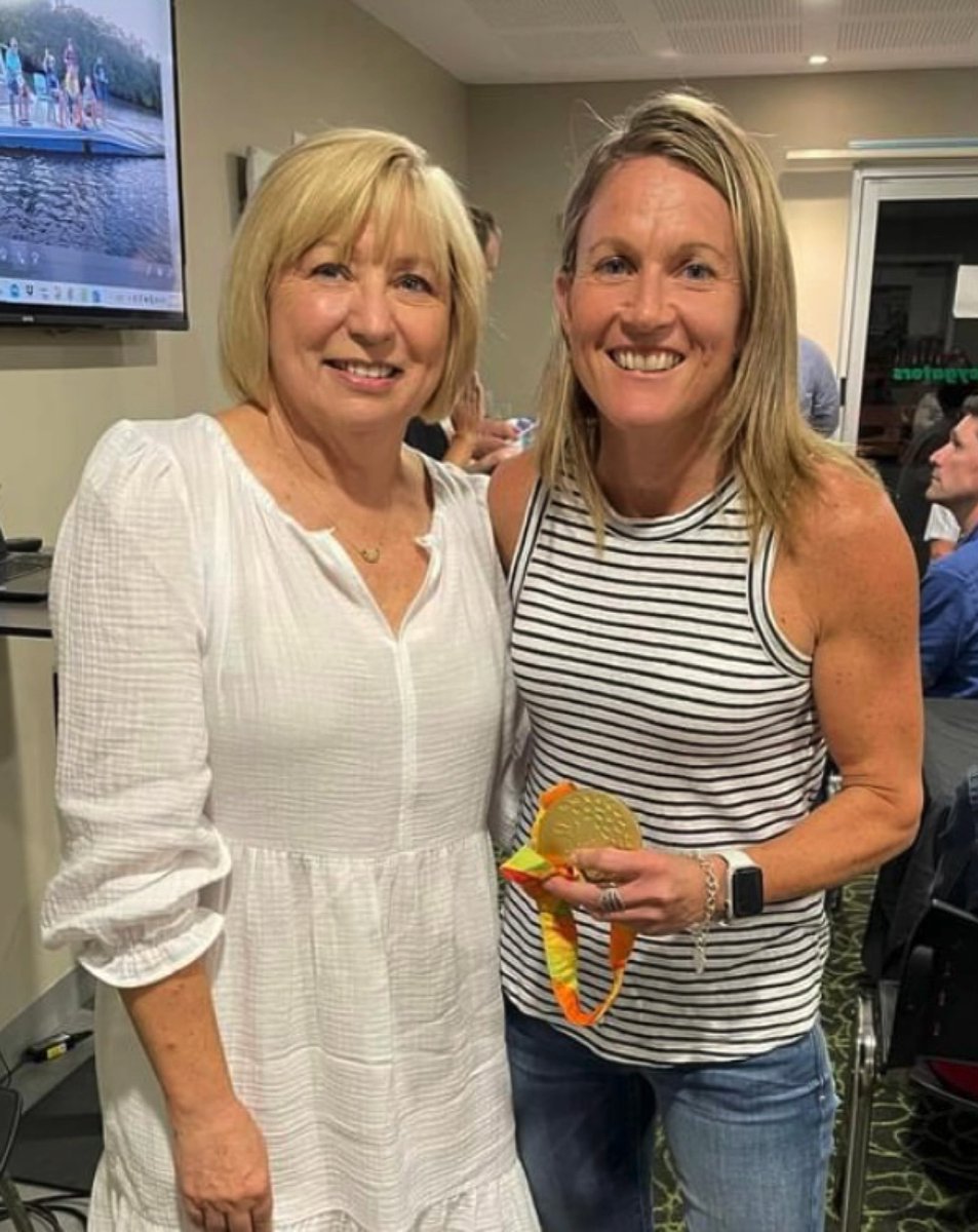 Lovely to meet my local @cityofgoldcoast Gail O'Neill - Councillor Division 14 City Palm Beach Currumbin @PaddleQLD Currumbin club awards last night and share the work of @SportAccessFdn