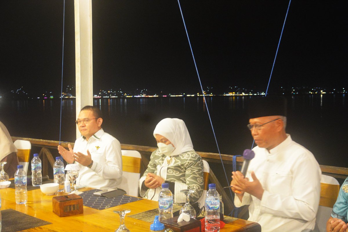 Selamat datang ibu <a href="/idafauziyah/">Ida Fauziyah</a> (Wakil Ketua Umum DPP PKB / Menaker RI) di Bumi Anoa Sultra dlm Acara sillaturahim dengan Keluarga Besar <a href="/dpwpkb_sultra/">DPW PKB Sultra</a>

<a href="/DPP_PKB/">DPP PKB</a> <a href="/cakimiNOW/">A Muhaimin Iskandar</a> <a href="/EmHasanuddin/">M Hasanuddin Wahid</a> <a href="/TMasudah/">Titik Masudah</a> <a href="/hanifdhakiri/">MHD</a> <a href="/Jazilul_Fawaid/">Jazilul Fawaid</a> <a href="/halimiskandarnu/">ABDUL HALIM ISKANDAR</a>