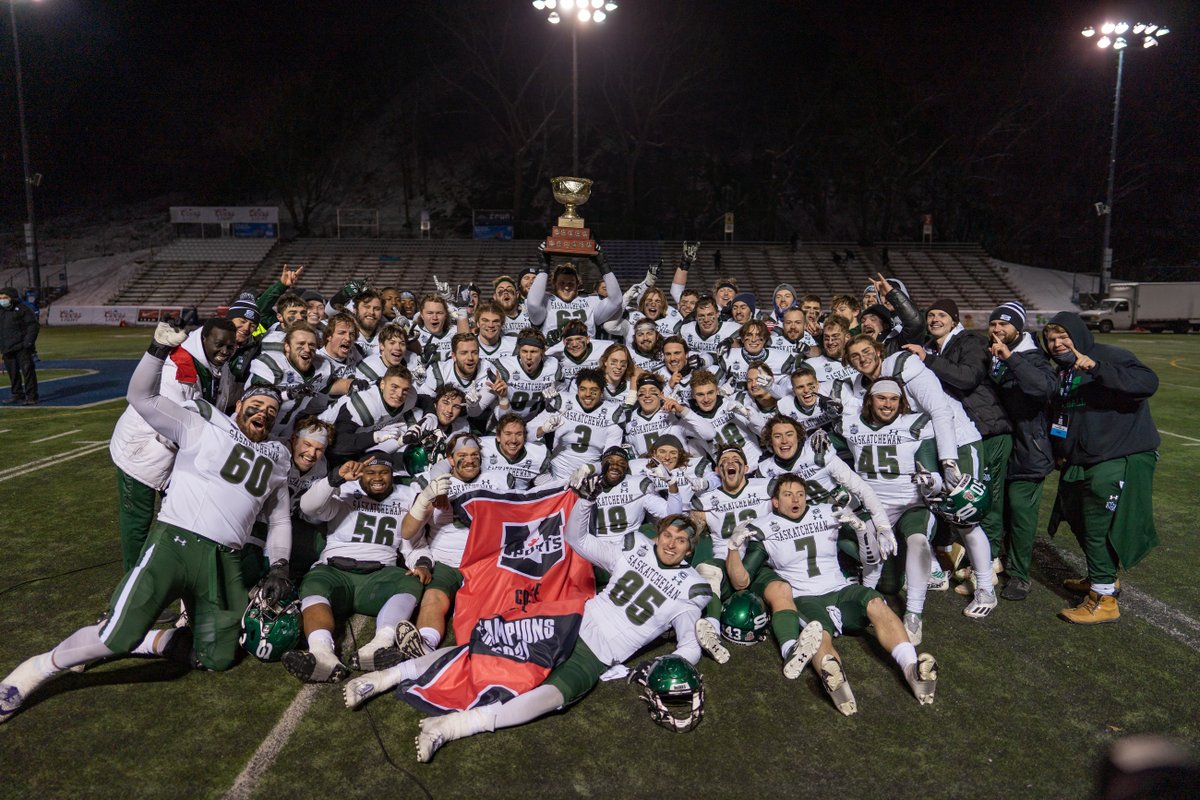 HuskieAthletics's tweet image. Vanier Bound! #HuskiePride