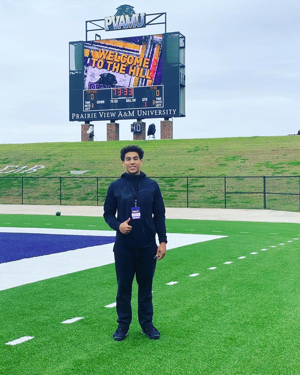 Thanks for having me today @pvamu_football Had a great time and really enjoyed the electric environment!🤩 @CoachMFredRB <a href="/CoachFosselman/">Devin Fosselman</a> <a href="/on3/"></a> <a href="/Perroni247/">Brian Perroni</a> <a href="/Rivals/">Rivals</a> <a href="/dctf/">Dave Campbell's — TexasFootball.com</a> <a href="/CCreekFootball/">Caney Creek Football</a> <a href="/vypehouston/">VYPE Houston</a> @HamiltonESPN <a href="/EricDooley80/">Eric Dooley</a> <a href="/coachhineman/">Kendall Hineman</a>