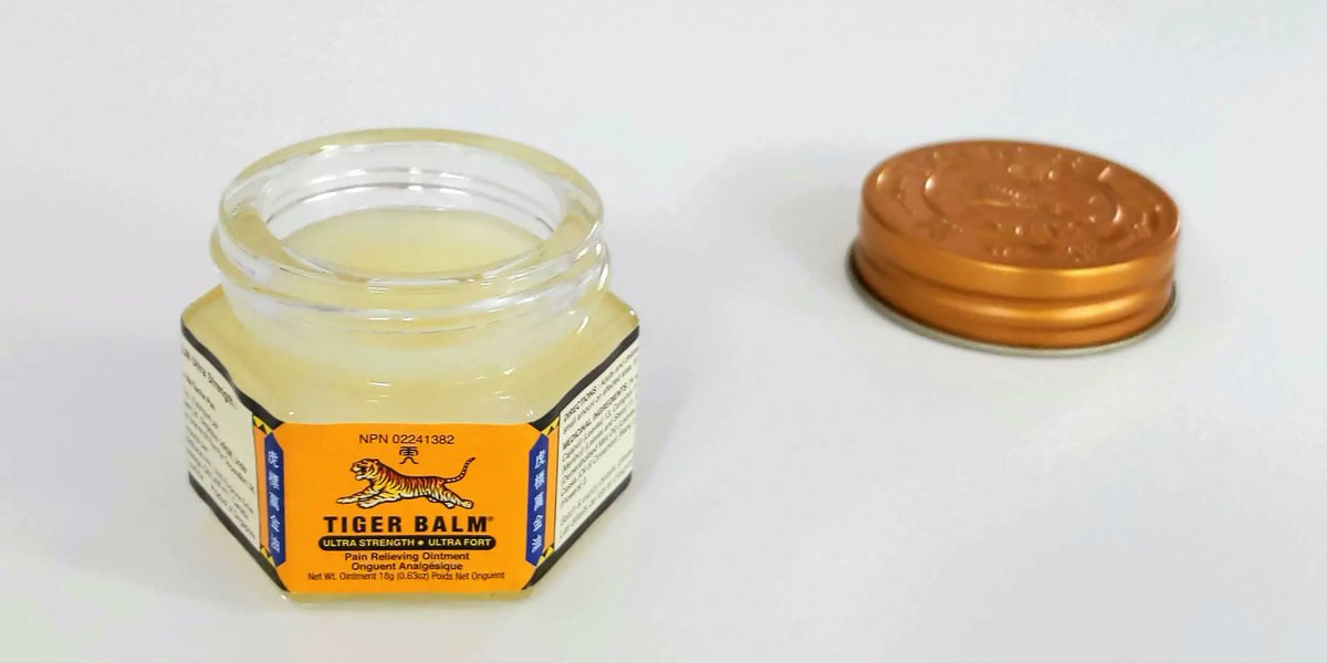 TigerBalmCanada's tweet photo. Ultra-strength pain calls for ultra-strength relief! Tiger Balm Ultra Strength Ointment soothes joint and muscle pain fast. Are you an Ultra fan? π―
#TigerBalmUltra #PainRelief #WorksWhereItHurts #JointStrains #MuscleStrains #BackAches https://t.co/EeYTcwm37a