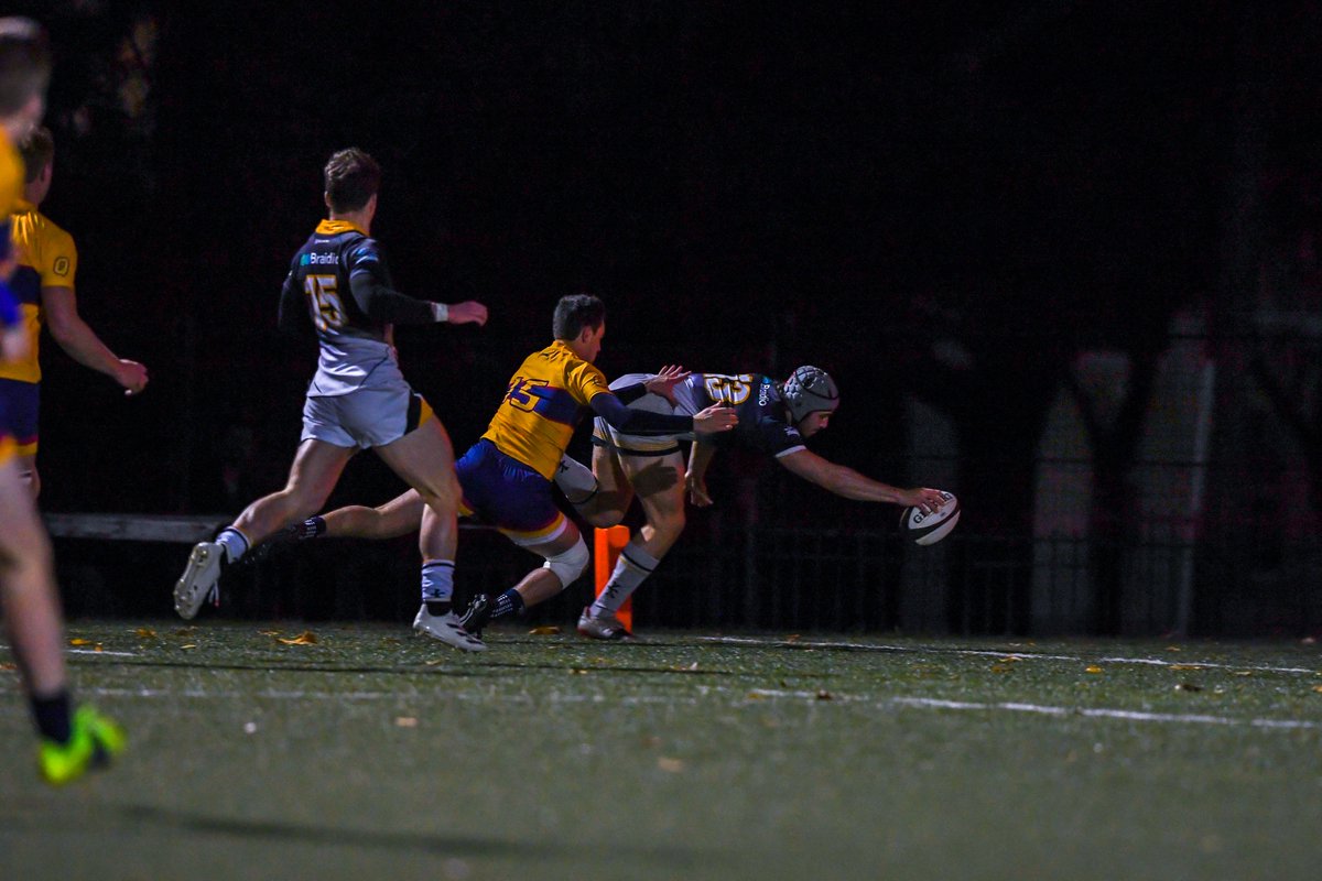 ubctbirds's tweet photo. 🏉 MRUG | *A reminder, tomorrow early afternoon @UBCRugby meets @uvicvikes in the Canadian University Men's Rugby Championship title game 🏆 from Kingston, Ont.

🗓️ Sunday, Nov 28
⏰ 12:30 p.m. PT Kickoff
📺 https://t.co/sAZ7KSH8er 

Semifinal recap: https://t.co/BmI7ieTfSI https://t.co/cUvAHb5w6M