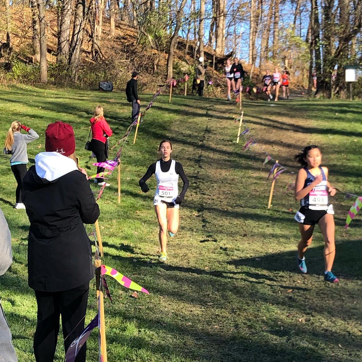 Nike Cross Regionals for the Northeast! This has been on my bucket list for years and I completed it as a sophomore! I got 81st of 121 with a time of 22:10 at Bowden Park in NY. @DHSCCTF @Tsunami_DHS @NH_CrossCountry #nxr #crosscountry https://t.co/9aFcFHwQM6