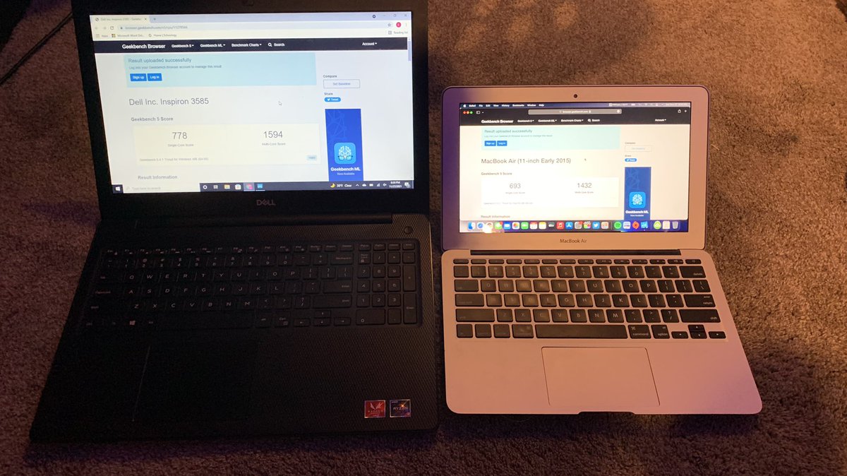 MTKTech0208's tweet photo. 2020 Pc vs 2015 Mac, 
(Right Plugged in vs left unplugged) 
The windows pc was bought in 2020 for $450 
Mac was purchased in 2021 for $220 https://t.co/B9dVYnPH6j