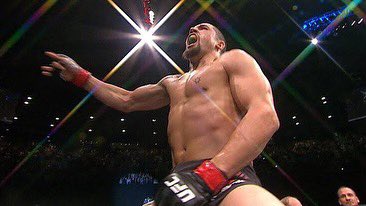 robwhittakermma's tweet photo. 11 weeks #AndNew @ufc @UFC_AUSNZ https://t.co/PFg2BTYyaQ