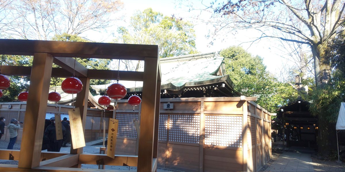 darumesi's tweet photo. 氷川神社っ！(っ ` - ´ c)
七五三してた🌸 https://t.co/6XOiNbwGE8