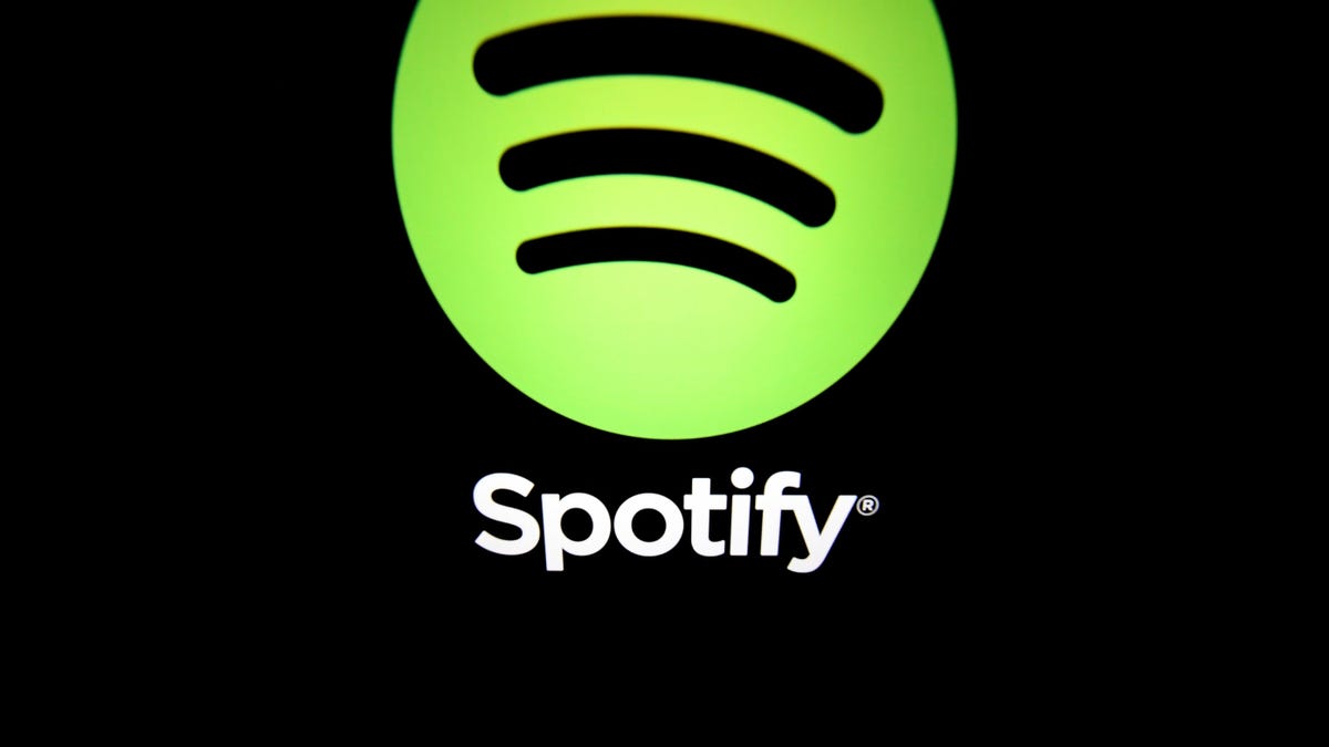 Spotify Pulls Plug on Car View Feature, Offers Users No Alternative