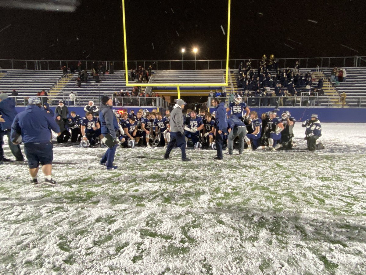 CHSBlueDevil1's tweet photo. Going to State baby!!!!!! So proud. #WeAreCarey https://t.co/VeC2fdFH6n