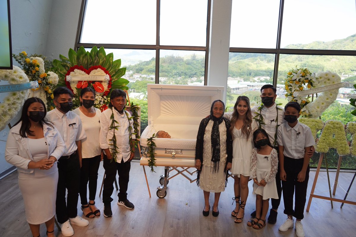 itssskyle's tweet photo. We love you Tata 🤍🕊 https://t.co/mv5cNXX7Wj