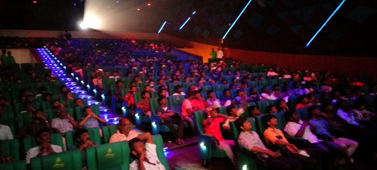 AlangarCinemas's tweet photo. #Maanaadu in  alangarCinemas record breaking opening for @SilambarasanTR_ 
Continues Houseful show's with a festive celebration inside theatre 🎉🎉 https://t.co/sVHJXb86gw