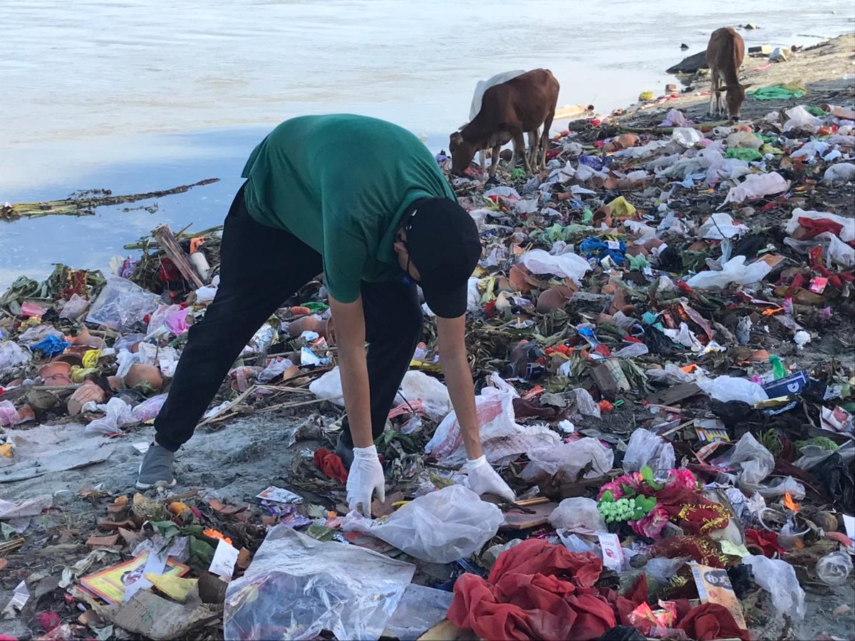vrikshit's tweet photo. Microplastics are not just polluting seas and soils but they also find their way in our bodies and land and marine animals' bodies too.
Mindful disposal of the plastic and other waste is imp.
Join us on our cleanup drives every Sunday.
To volunteer,get in touch with us @vrikshit https://t.co/6Fx40FruBL