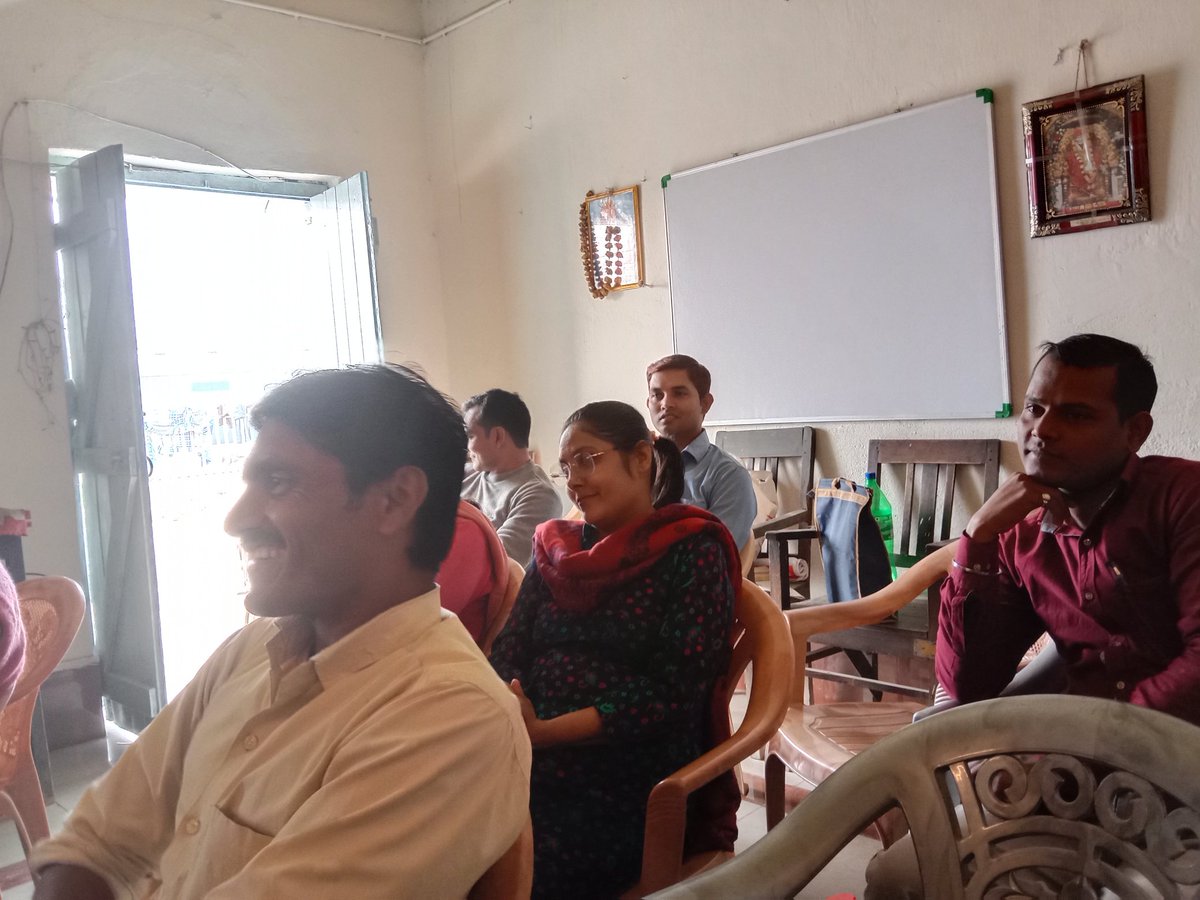 RailwayGaya's tweet photo. BCM organised by ECRKU Gaya office on 28/11/2021. CWP Mithlesh Kumar. President M. L. Mandal, B.S. Mukesh singh and all office bearers nd branch council er mde their prsnc. In this meting verious isued like enhncmnt of membrship action against anti union activity has bn discussed https://t.co/wq5iwqmTZS