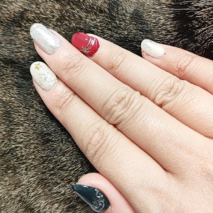 ミラーネイルのtwitterイラスト検索結果