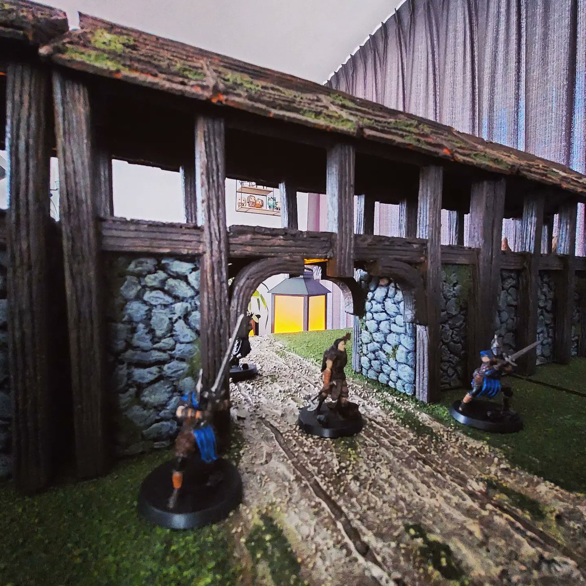 JBRunecraft's tweet photo. The stormcloacks are currently in control of this town. Are you with them, or do you stand with the imperials?

 #dnd #dnd5e #5e #pathfinder #warhammer #ttrpg #rpg  #miniature #CriticalRole  #paintingminiatures  #Skyrim #Skyrim10 #Elderscrolls #ESO #elderscrollscalltoarms #TESV https://t.co/aRhqmkQs44