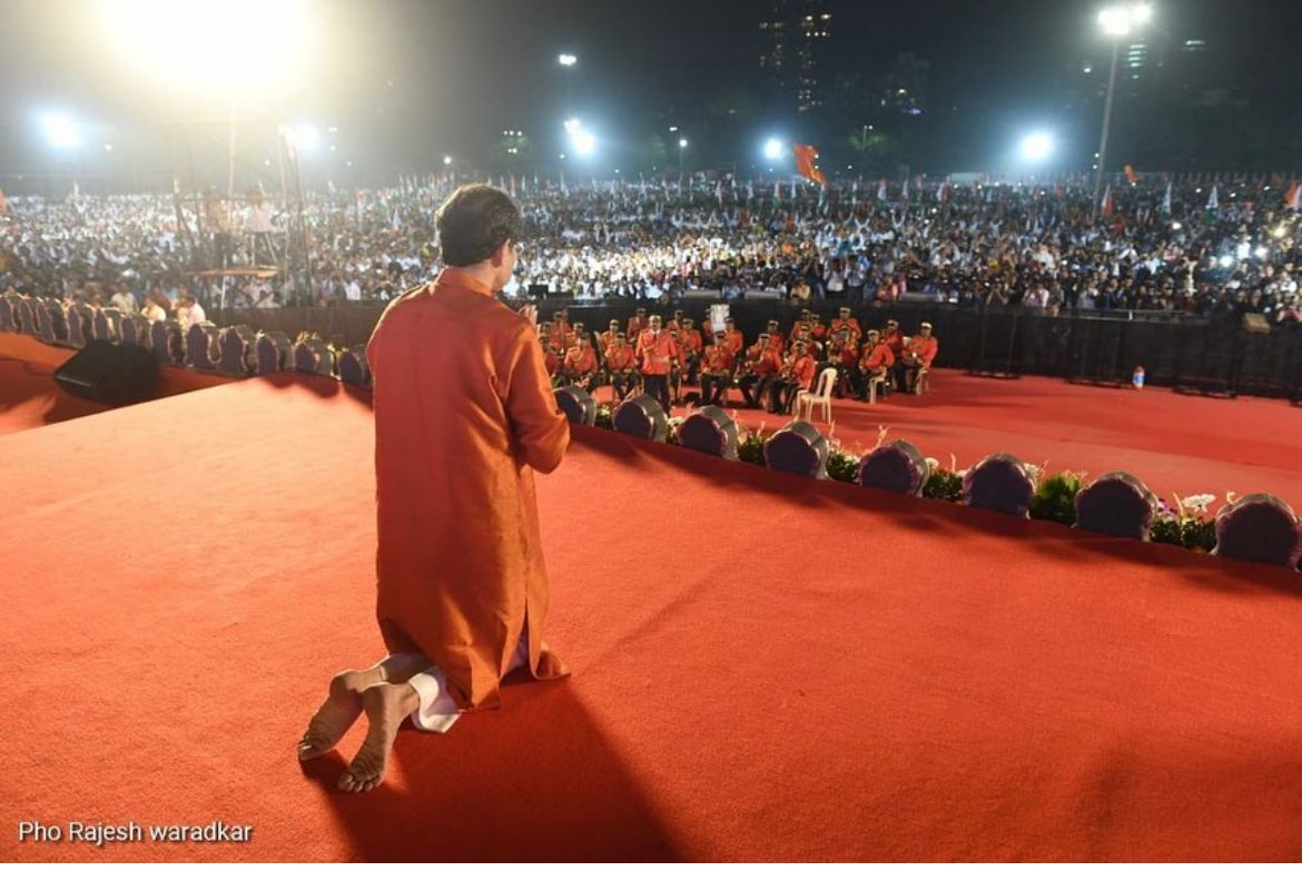 its_asima01's tweet photo. Uddhav Thackeray is the most popular leader in Maharashtra! 
#2YearsofThackeraySarkar https://t.co/2BcSX6mlZD