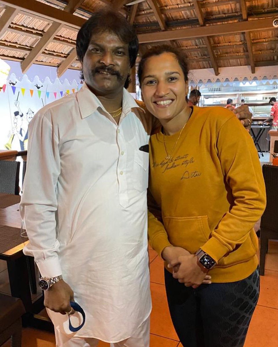 imranirampal's tweet photo. Grown up following the legend  and it’s always an inspiration to learn from his struggle story’s and hardships. @dhanrajpillay1 sir https://t.co/ZHxQ3E4uAc