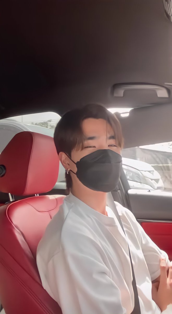 onlyouperthpics's tweet photo. 🖤

#KDPPE #PerthTanapon https://t.co/fc0yK129lx