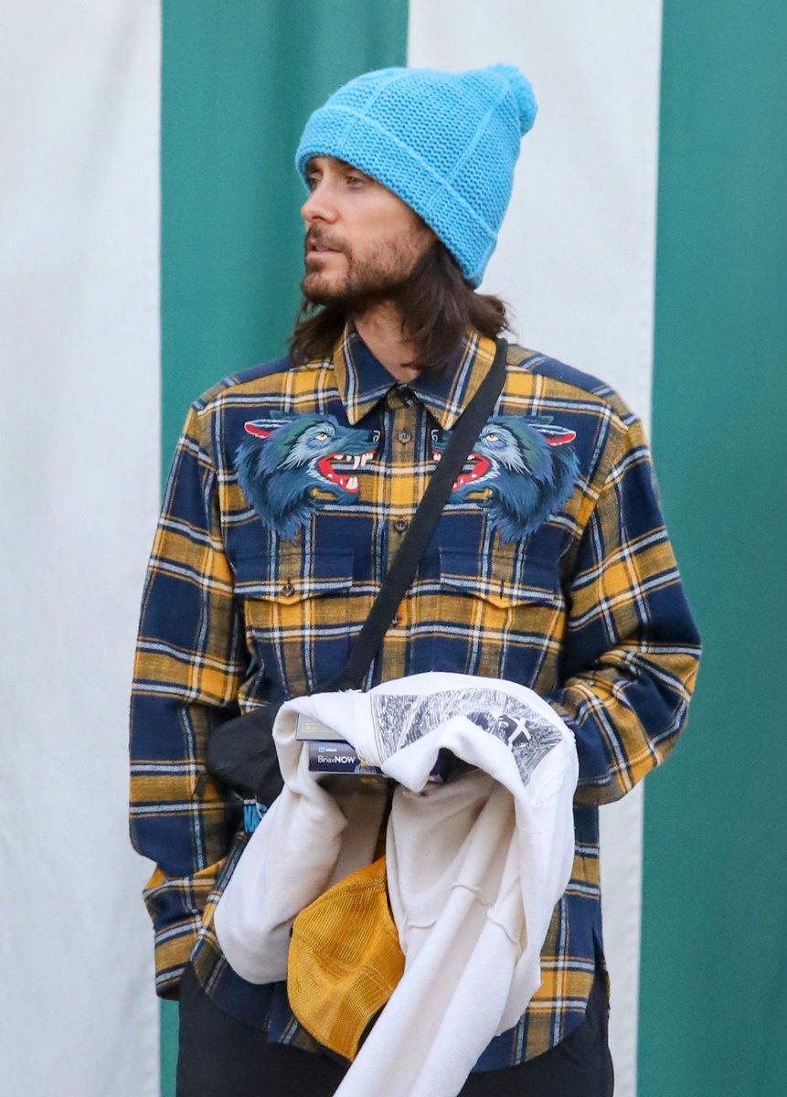 PapTours's tweet photo. Gucci Gooched Hook Up's After The Runway @JaredLeto https://t.co/Ovy1SMcqKS
