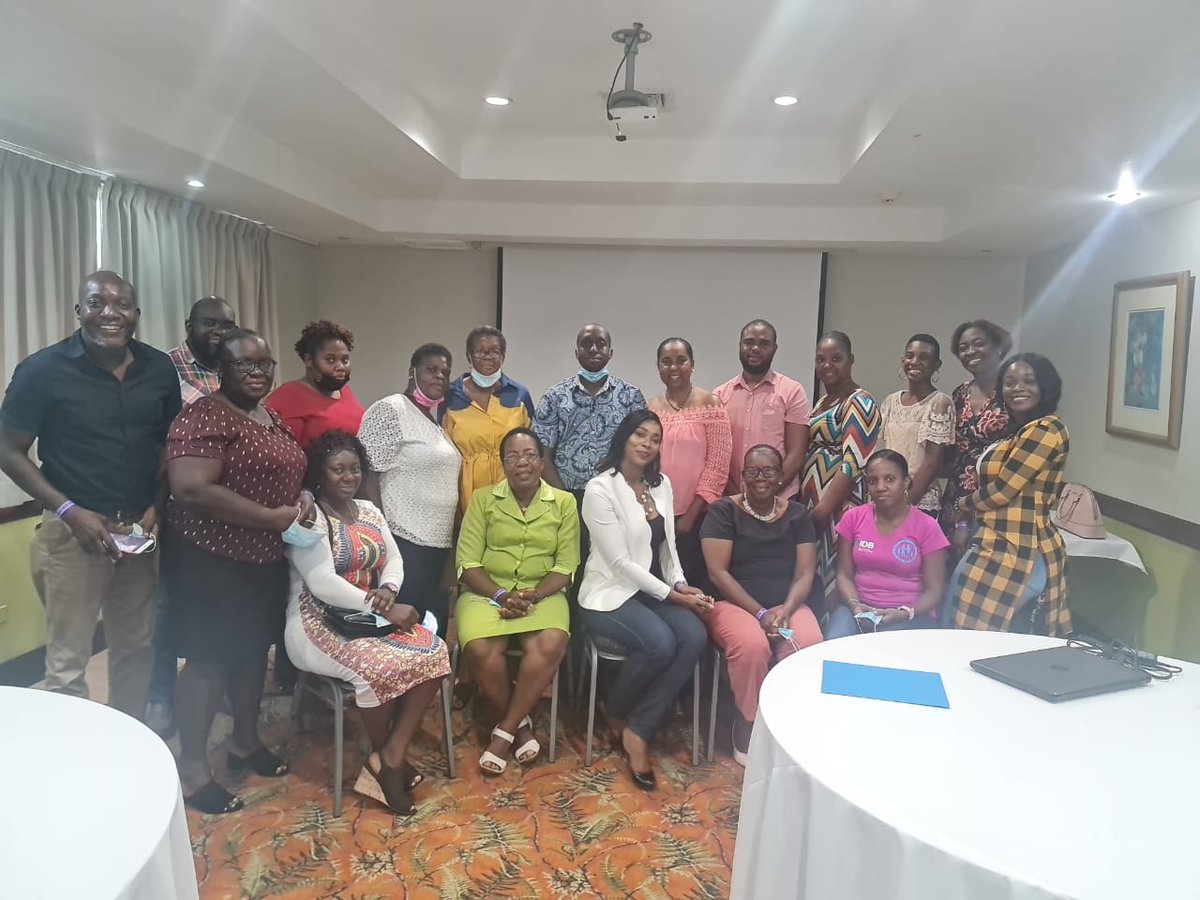 FaithHIVStigma's tweet photo. The attentiveness and smiles tell us it was a successful day at the @themohwgovjm @NFPBJamaica @JaCouncilChurch sensitisation session &amp; workshop with faith leaders in Trelawny today. Led by Revd Frantz Camille, the session unpacked mental health + HIV-related issues in a pandemic https://t.co/wOwbPXpRLh