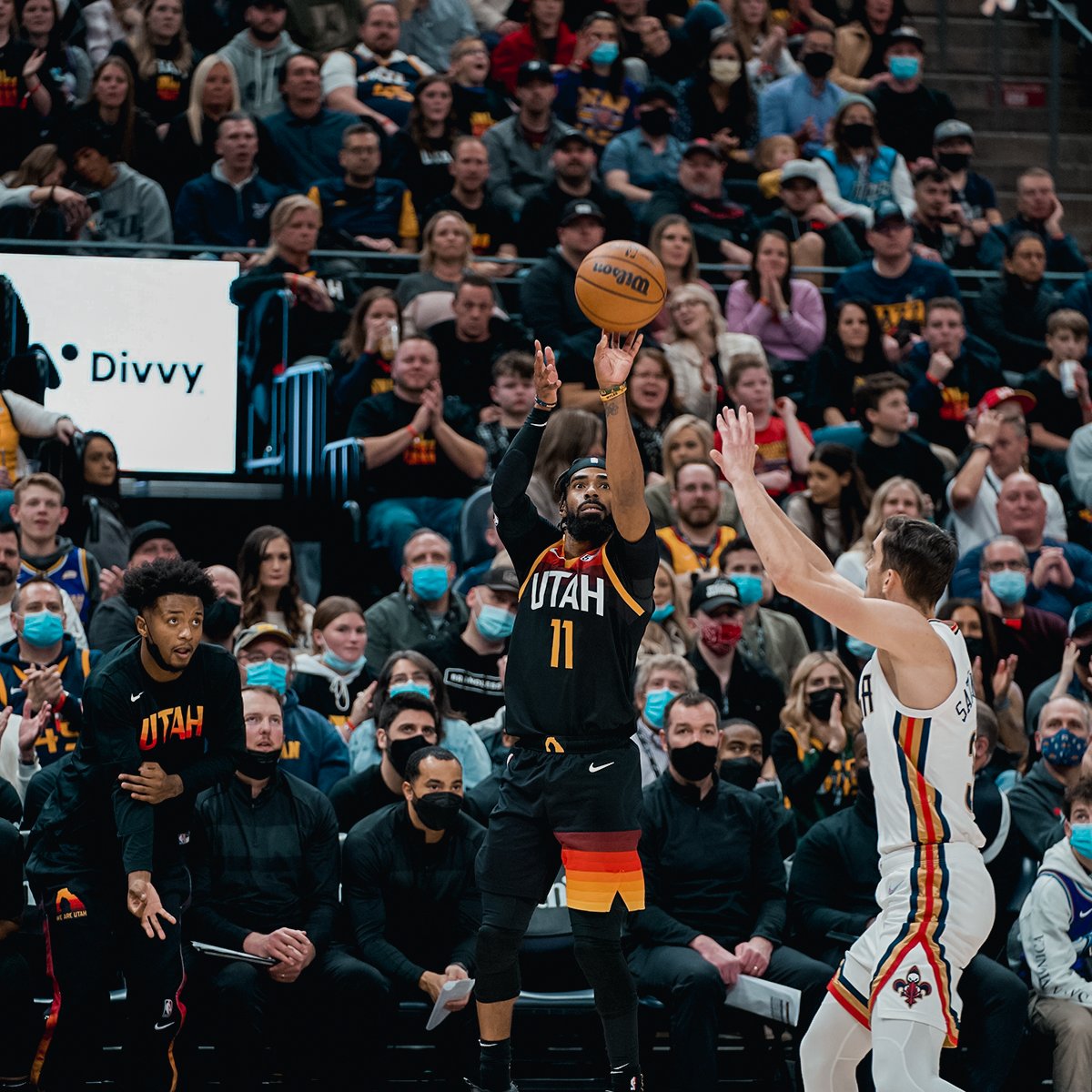 utahjazz's tweet photo. #TakeNote https://t.co/QYSzJQPgpe
