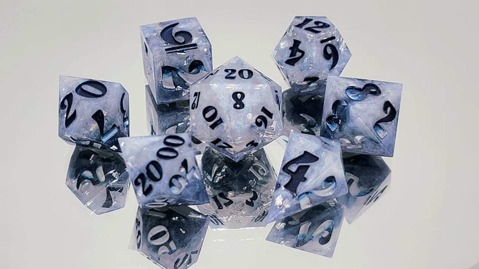 ForbiddenFae's tweet photo. These beauties were inspired by @iamtraiterry's character Arendal from @Nat1Fun!

#nat1fun #diceporn #dicemaking #dice https://t.co/p1bvk5INx2