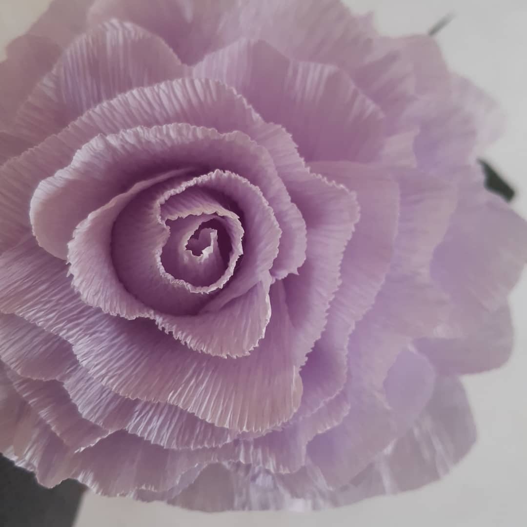 CharleneMasaga's tweet photo. Freshly picked from my paper garden https://t.co/DSWVwGdybV