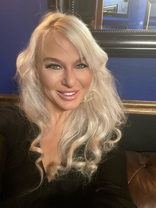 I&rsquo;m here at @NYSapphire60! I go on at 1am! Then I&rsquo;ll be available for signing and VIP dances and I want<a class="tags" target="_blank" title="On Twitter" href="/?out=eyJ0eXAiOiJKV1QiLCJhbGciOiJIUzUxMiJ9.eyJpYXQiOjE3MjEzNjEyNTEsImlzcyI6InR3cG9ybnN0YXJzLmNvbSIsIm5iZiI6MTcyMTM2MTI1MSwiZXhwIjoxNzUyODk3MjUxLCJyZWRpcmVjdF91cmwiOiJodHRwczovL3R3aXR0ZXIuY29tL05ZU2FwcGhpcmU2MCJ9.q8_5Jqs2RxIg91dAOVlBNhJkoCM_qmWtDxeLXiMzKhzVkcR6r2ohVxWaGAiq5qc9YHq79vHVJUo0Swic7QYZxA">@NYSapphire60</a>