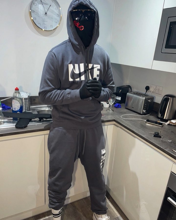 mylo8mm's tweet photo. #Mylo8mm #MurderParty out now https://t.co/yahlZTShNe 🎱🩸🎱😈 https://t.co/XLqkFTS0D8