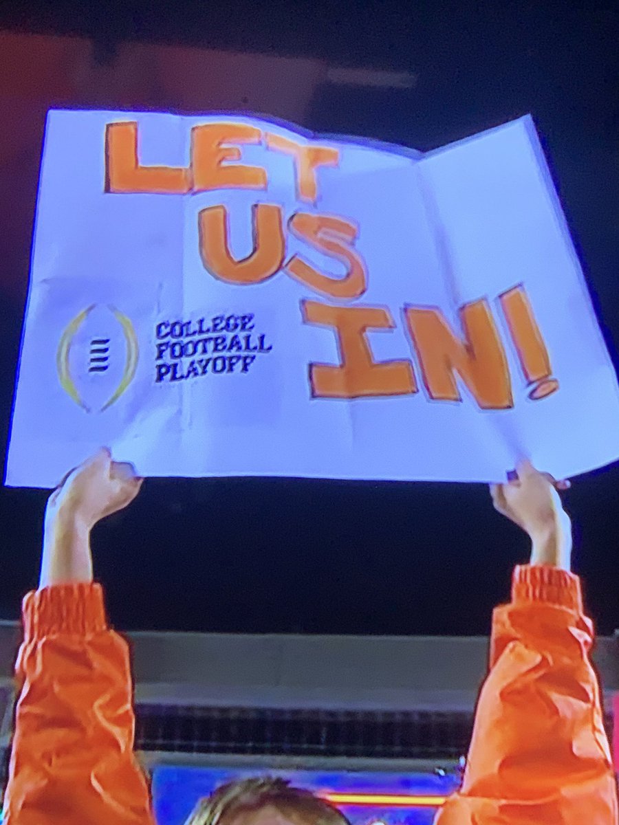 CJohnson_RE's tweet photo. When you beat the Refs and the Soonersโฆ you gotta โLET US INโ #CFP #byeoklahoma #byetexas @SEC #theNEWBig12 https://t.co/O7StFe10ve