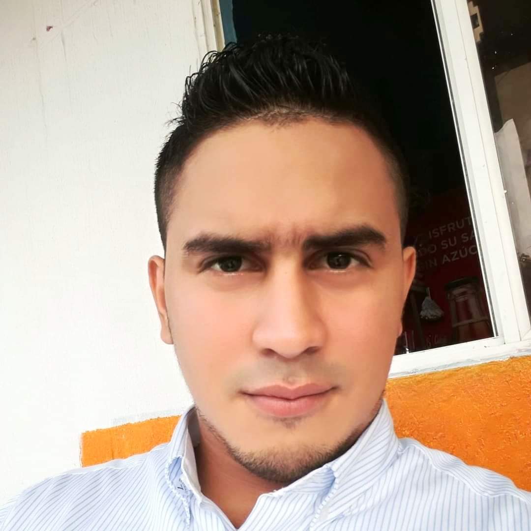dironaldo7's tweet photo. #NuevaFotoDePerfil https://t.co/pbkXiLqyHA