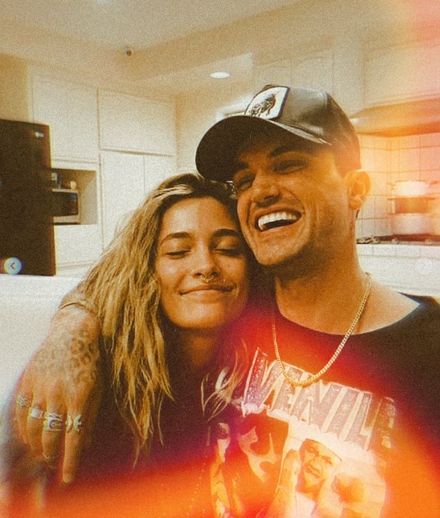 Lilpkdragonfly's tweet photo. Pk with Michael ❤ @ParisJackson https://t.co/UuermHvVLZ