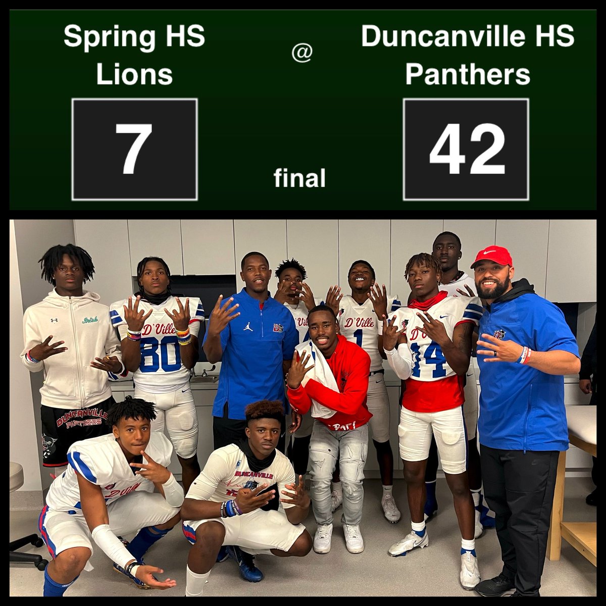 LC_Cisneroz's tweet photo. Survive and advance! Talked all week about making deposits and tonight we were able to enjoy the return. Proud of these guys and their fight. Appreciate this win and let’s get ready for Desoto. #Round4 #Elite8 #Wideouts #ToDaPartments https://t.co/77insDrke4