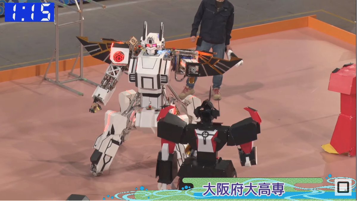 高専ロボコン 2021 大阪府大高専 機巧神コウダイオー 人が搭乗できる