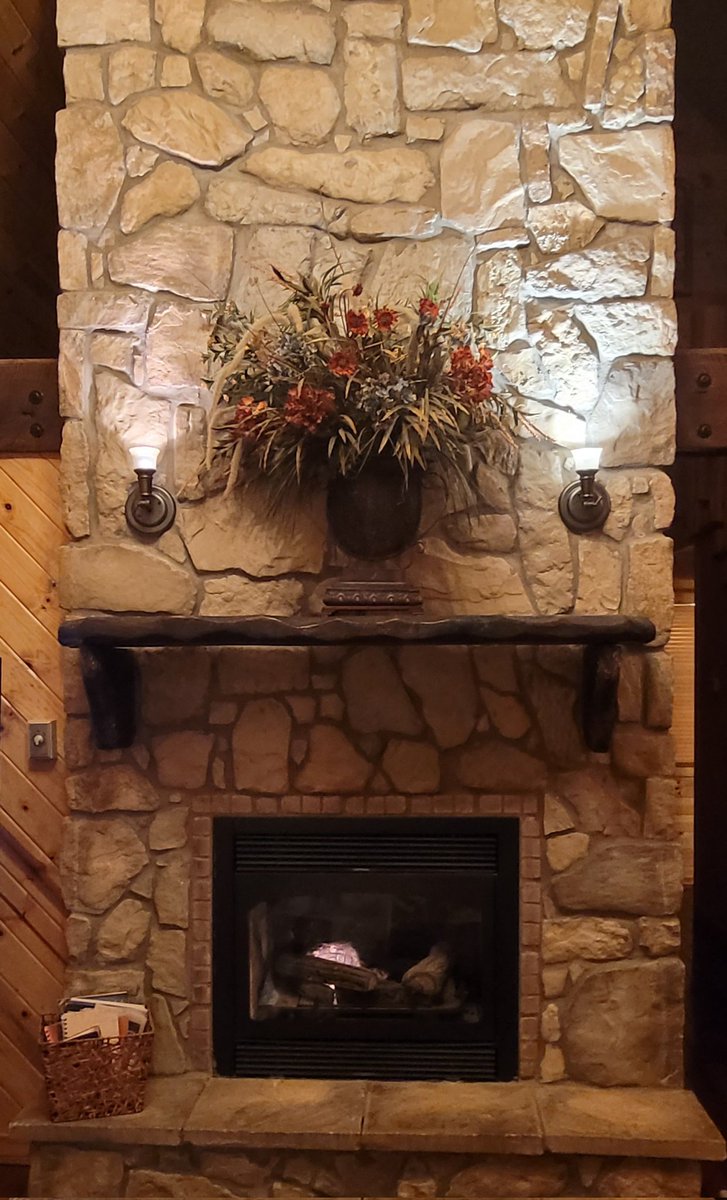 BluSaberWielder's tweet photo. Unfiltered life, day 13! The last night in the OK woods with the inlaws. A cabin must have a nice fireplace of some kind.
#BrokenBow #CabinLife #StoneFireplace https://t.co/D7NawkAspR